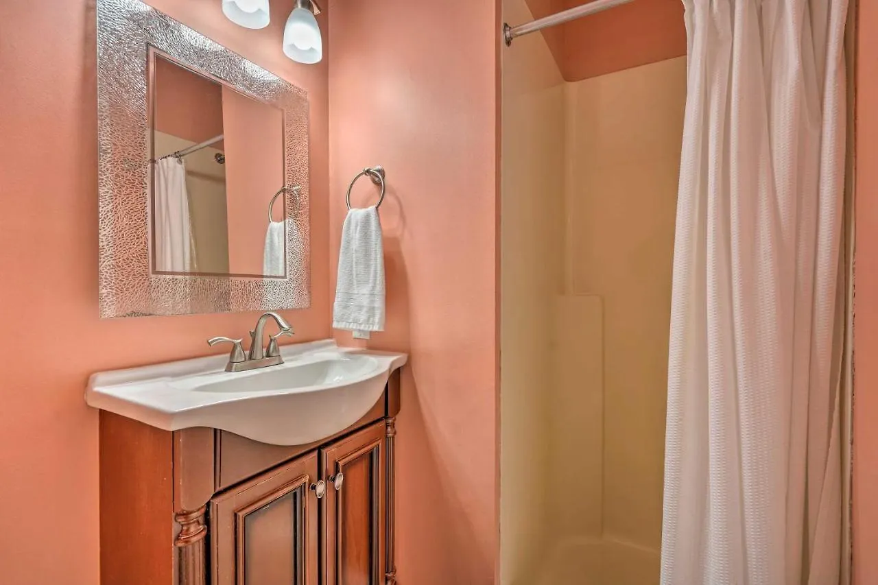 Nautical Edgewater Resort Condo - Walk To Beaches! Panama City Beach 0*,
